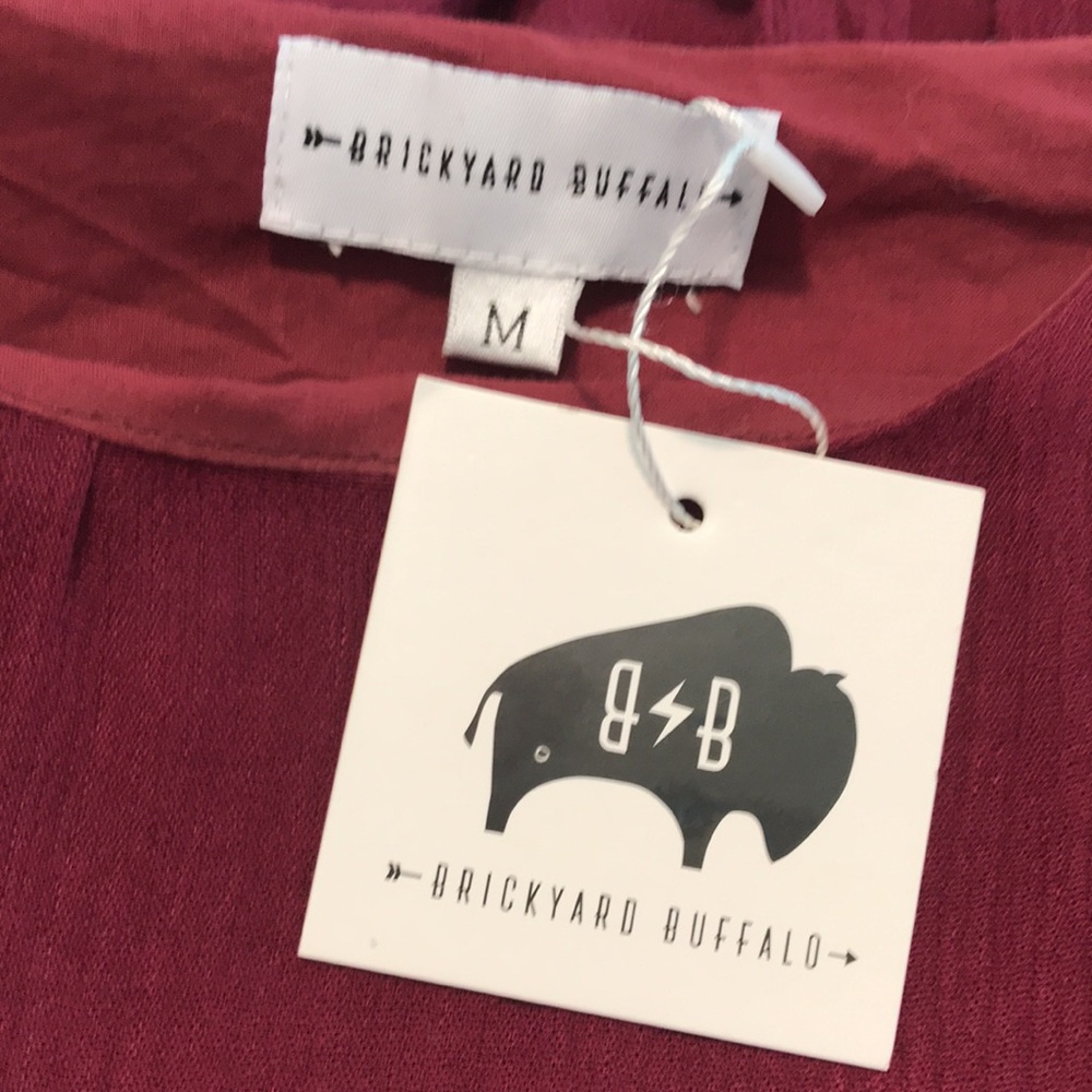 NEW Brickyard Buffalo Burgundy Dress. Medium - Picture 6 of 7